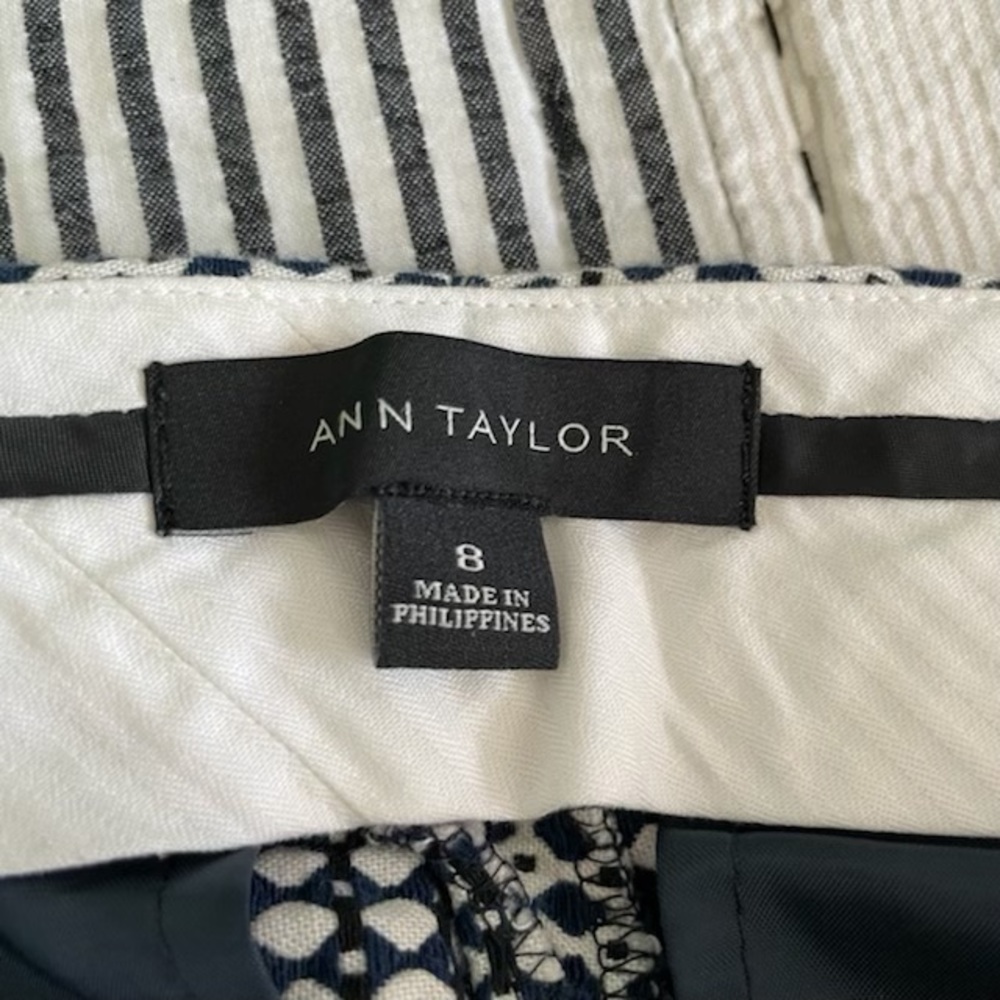 Ann Taylor Pants - Picture 6 of 8